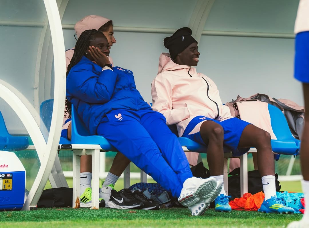 Eliminatoire Mondial 2027 : Griedge Mbock rend visite aux Bleues à Clairefontaine