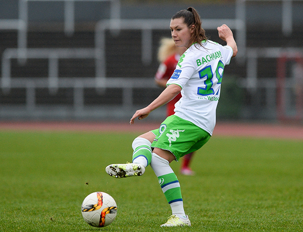 Ramona Bachmann, la joueuse de Wolfsburg va mettre un terme aux derniers espoirs de Francfort de revenir dans le match.