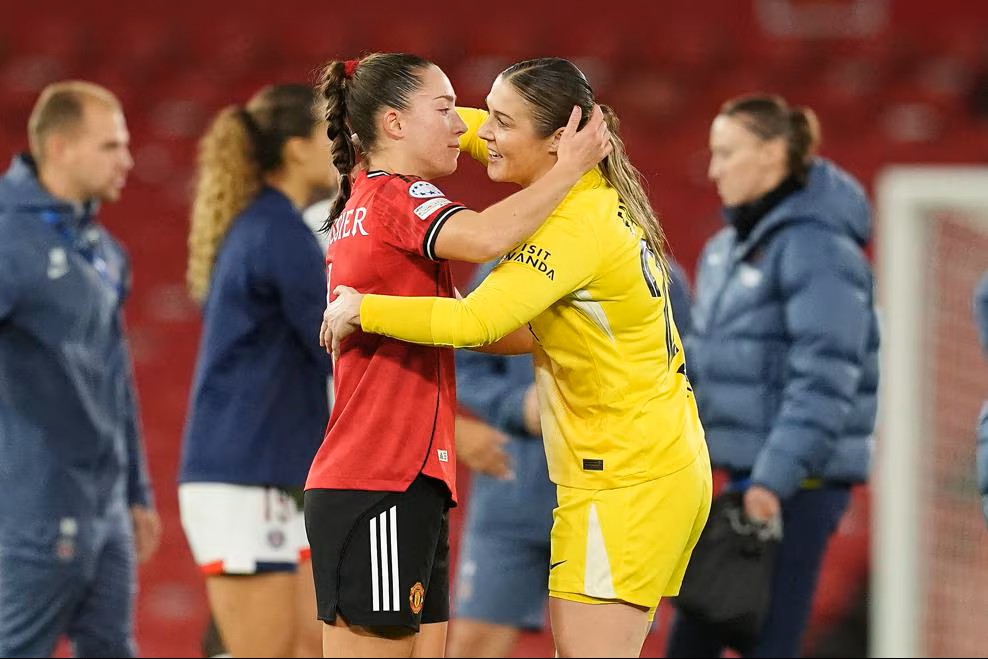 UEFA Women’s Champions League :  à Old Trafford, le respect l’emporte sur le score