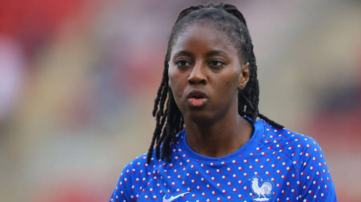 AÏSSATOU TOUNKARA, UNE PAGE SE TOURNE