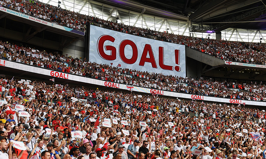 Euro 2022 : L’Angleterre s’offre le titre et des records d’affluence dans les tribunes