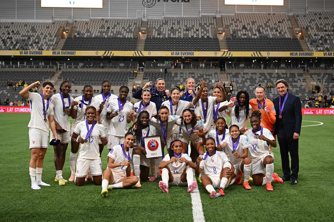 Ligue des Nations : mission accomplie, les Bleues décrochent le bronze