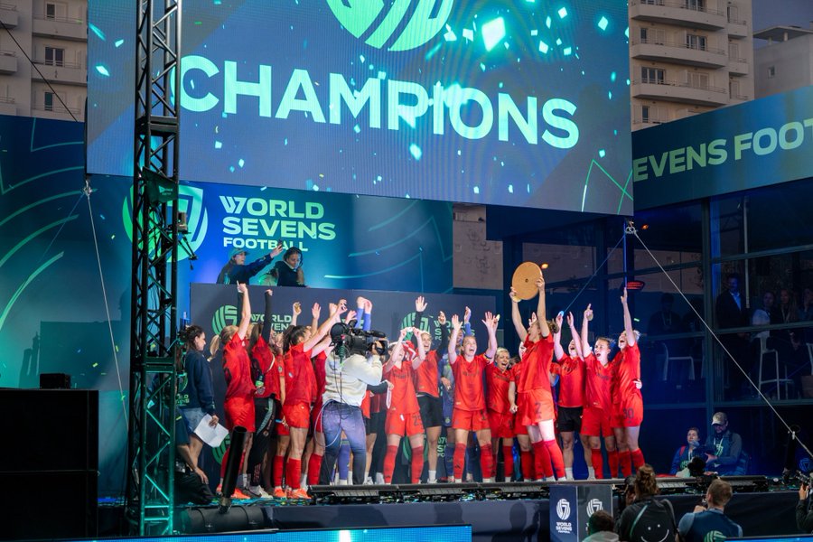 World Sevens Football : Le Bayern Munich sacré champion face à Melvine Malard et Manchester United