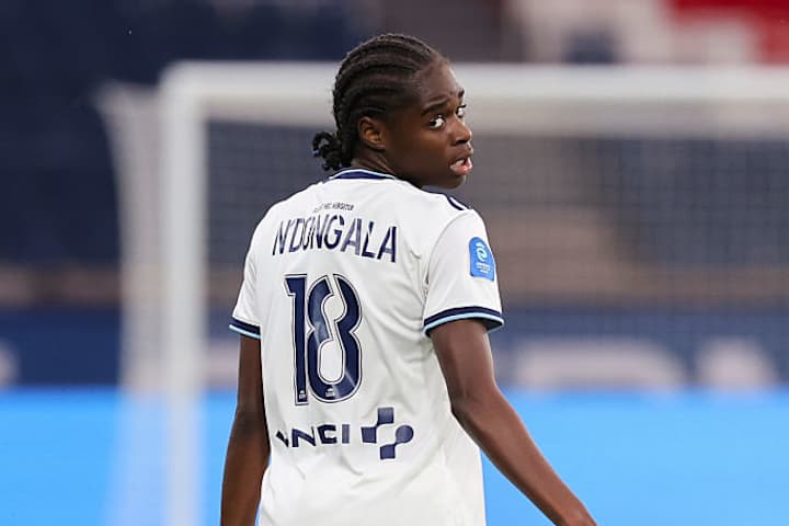 EDF (F): Melween N'Dongala la nouvelle pépite défensive des bleues.