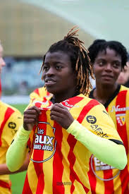 RC Lens (F) : Une Saison pleine pour Aude Gbedjissi.