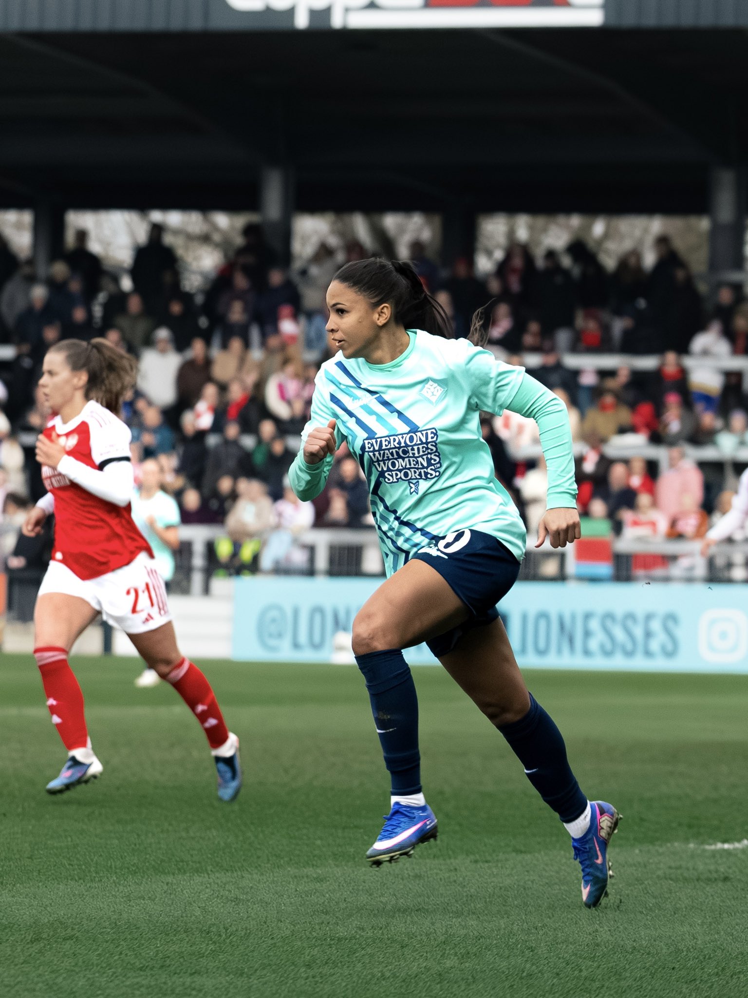 Delphine Cascarino retrouve enfin les terrains avec London City Lionesses