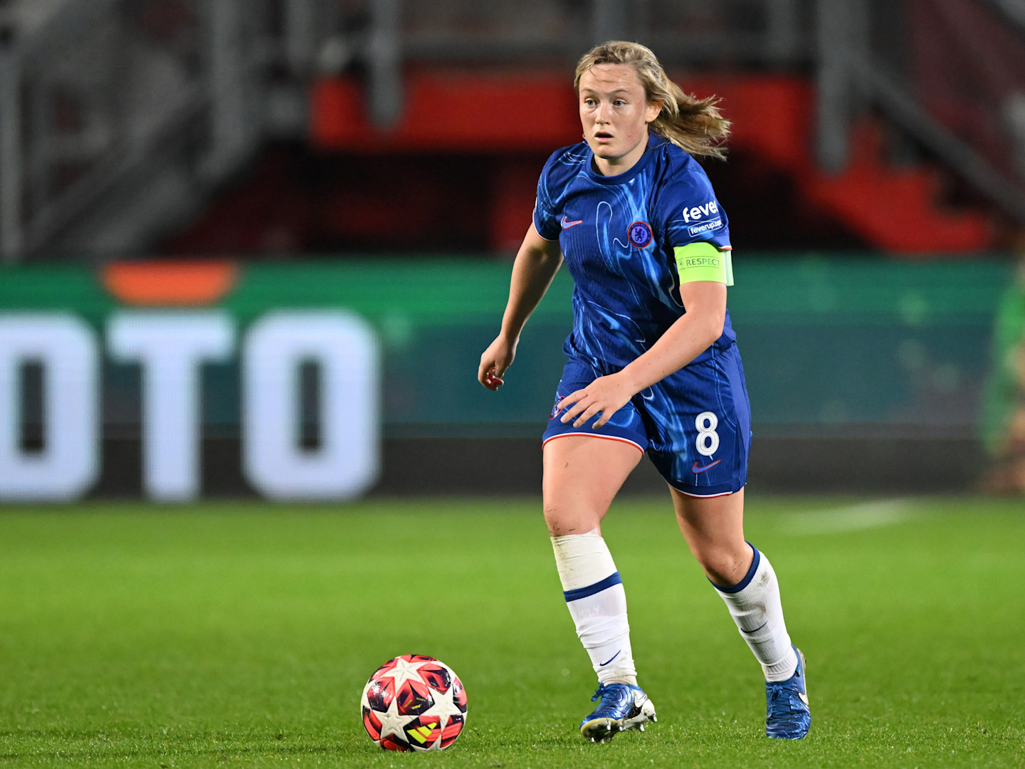 Erin Cuthbert prolonge son aventure avec Chelsea.
